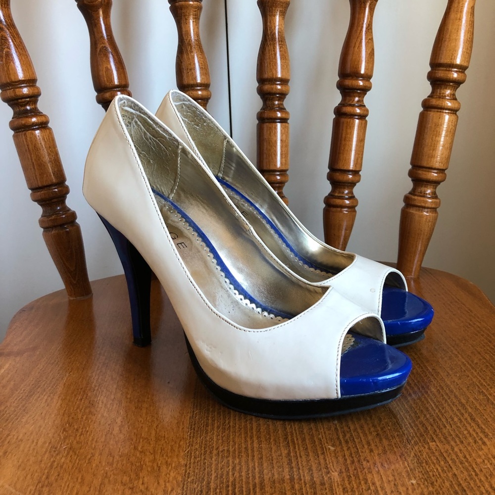 Retro heels